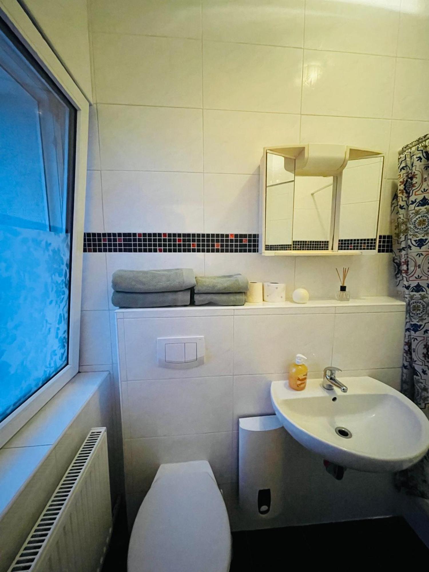 Hotel Shelby Apartments Garbsen Eksteriør billede