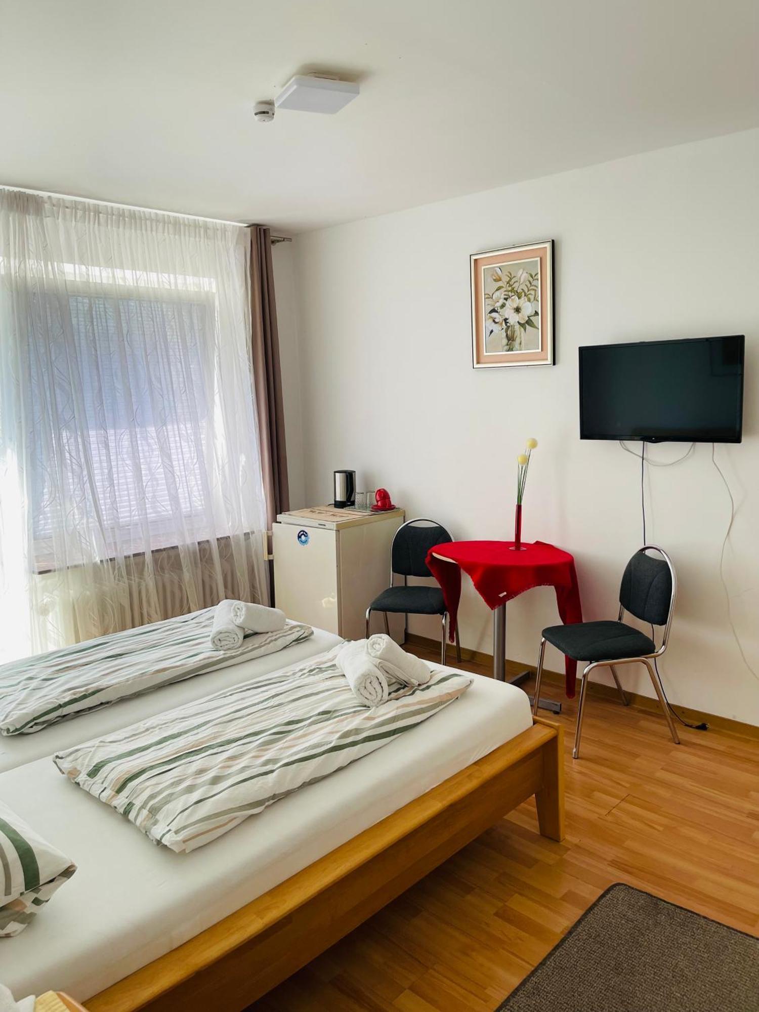 Hotel Shelby Apartments Garbsen Eksteriør billede