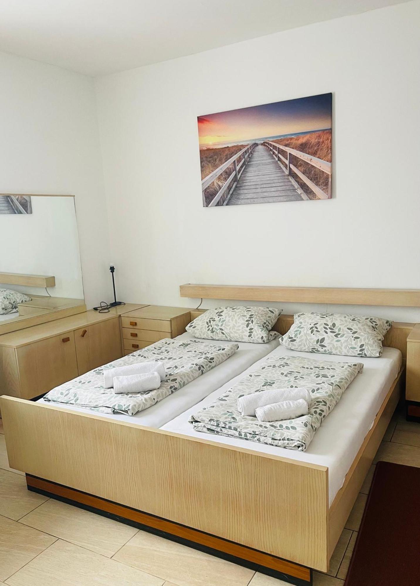 Hotel Shelby Apartments Garbsen Eksteriør billede